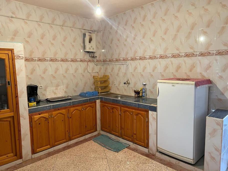 Beachside Bliss: Cozy Surf Villa Mirleft Kültér fotó